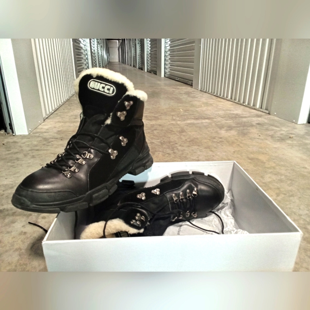 Gucci Flashtrek High Black Hiking Shearling Boots.
